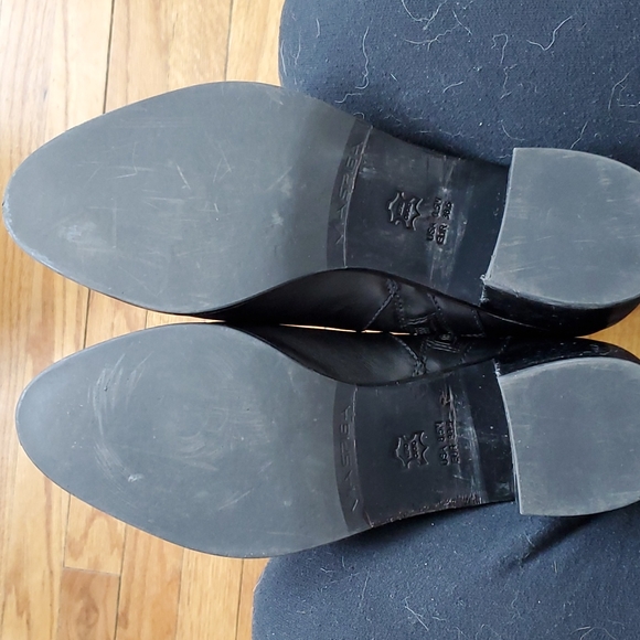 VIA SPIGA ▪︎ Black Leather Bootie, 8.5M, EUC - Picture 9 of 10